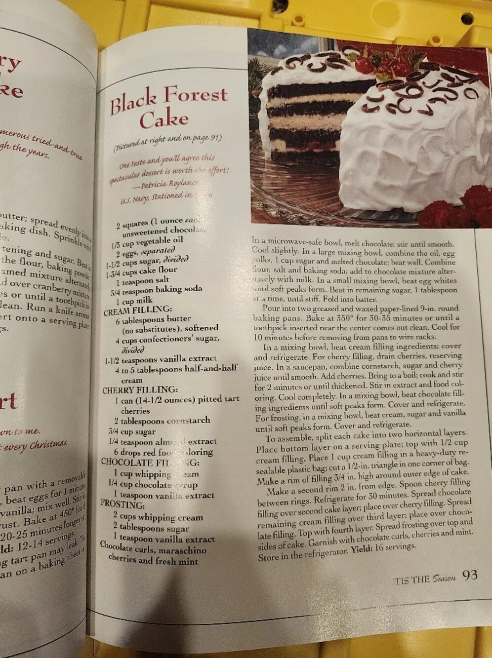 4 Vintage Taste Of Home's Holiday & Celebrations Cookbooks 2001 - 2004